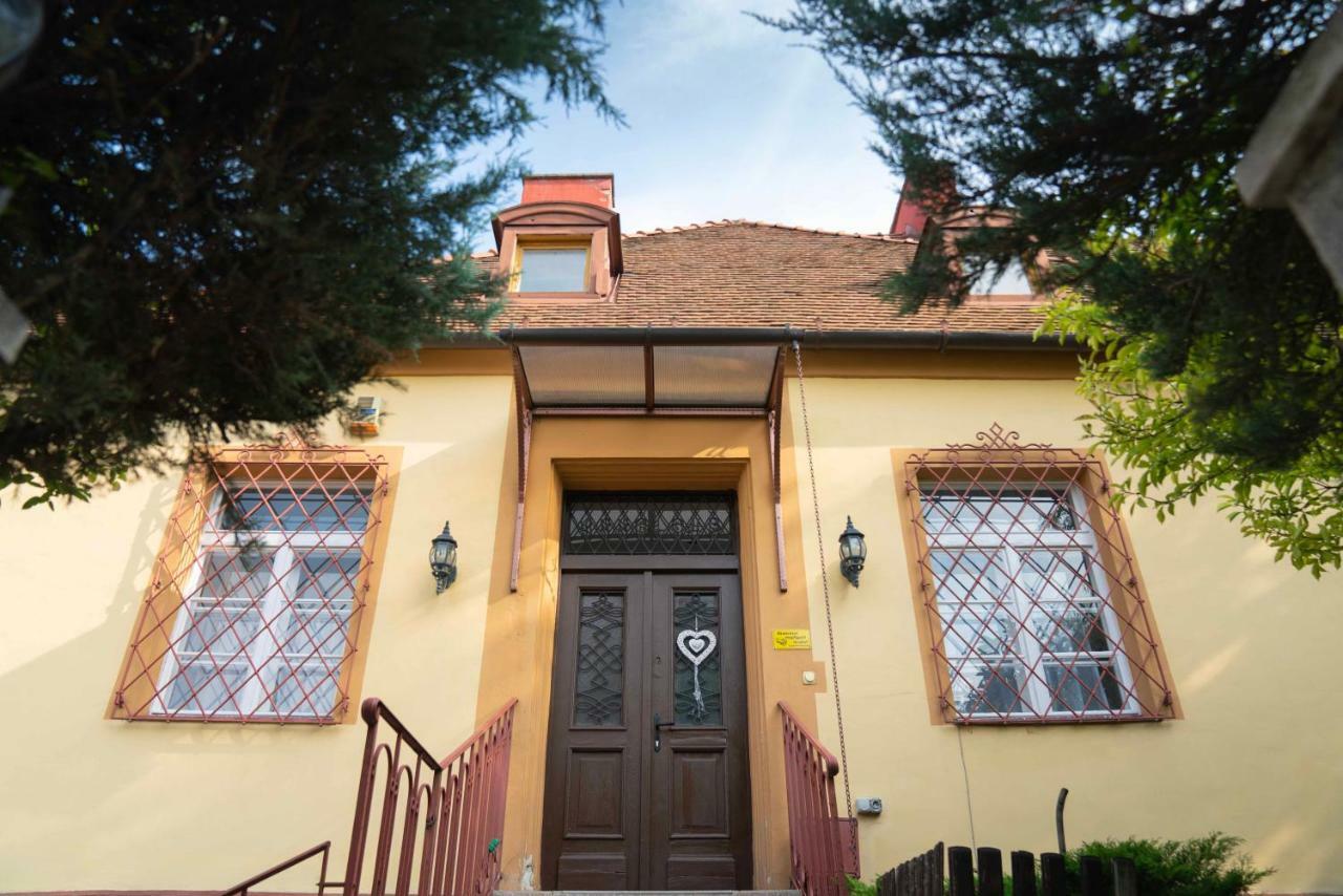 Ferienwohnung Katus Apartman Erlau Exterior foto