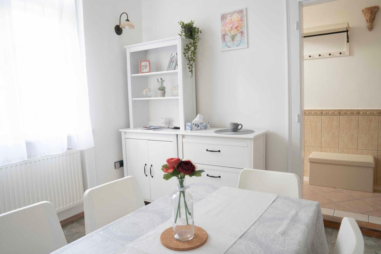 Ferienwohnung Katus Apartman Erlau Exterior foto